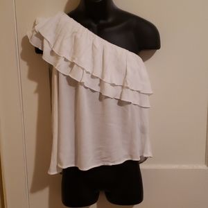 Unique spectrum white asymmetrical top